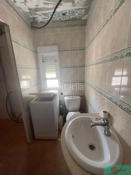 Foto ed4eb57f-7306-43e6-bf50-24aa17a6c147. Casa amb piscina a Molvízar