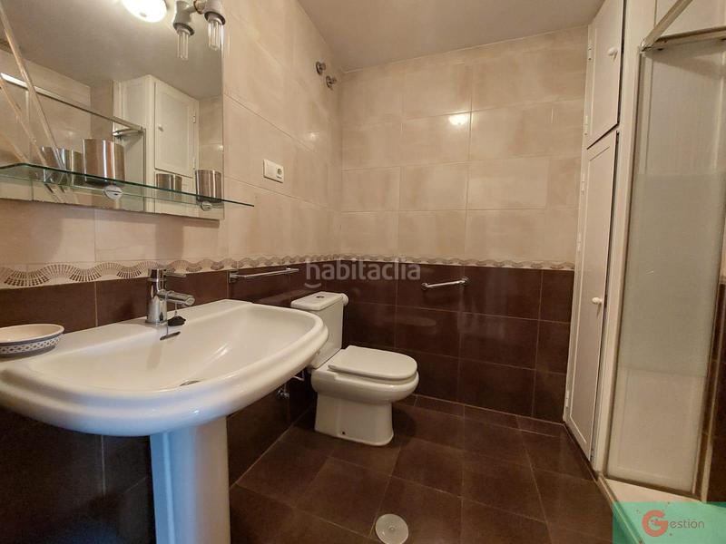 Foto d7e9f442-100c-4283-b085-04d040660d2b. Apartament amb piscina a Salobreña costa Salobreña