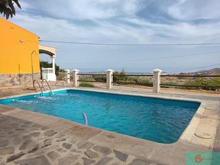 Rent Country house in Molvízar. Molvízarfinca de recreo