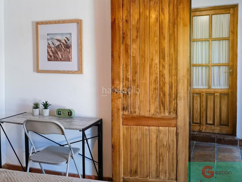 Foto 50e934dd-c884-40c7-8714-c5af2a870a31. Casa  en Centro Salobreña