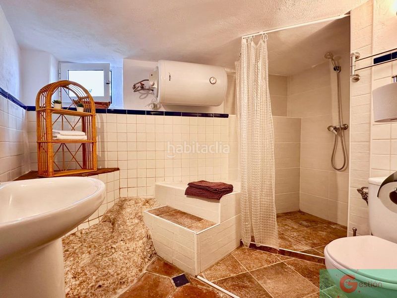 Foto be0440a6-888d-4789-af02-6d1c5c666194. Casa a Centro Salobreña