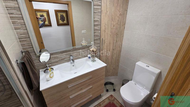 Foto 2ed5fefc-84b9-4436-bea7-6cf797eaa291. Apartament amb aparcament piscina a Parque Central Estepona