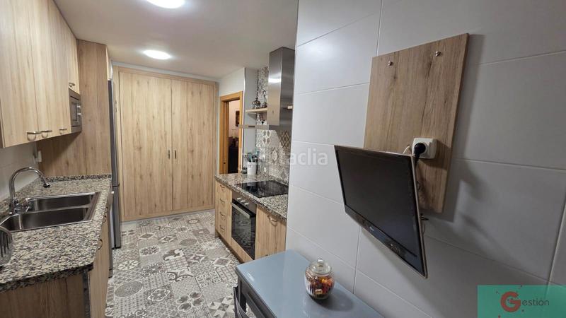 Foto 97c8ff86-3935-4869-84f0-a047a7c09412. Apartament amb aparcament piscina a Parque Central Estepona