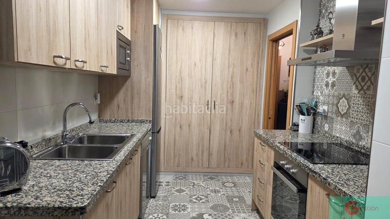 Foto a1c941d0-b2f1-4e2a-95ac-4409c91a155f. Apartament amb aparcament piscina a Parque Central Estepona