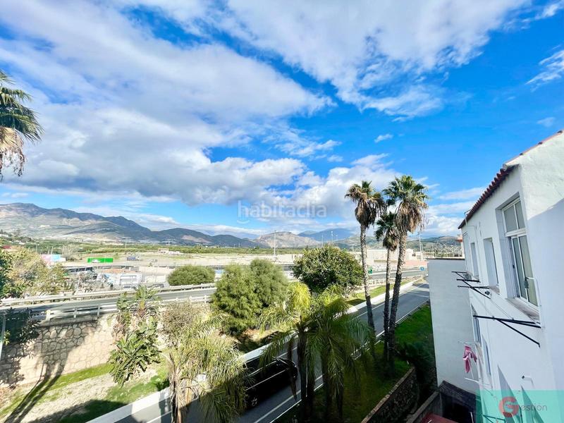 Foto 2be68ef4-f339-4e20-b8d0-27084e6ad7b5. Àtic amb aparcament a Molvízar