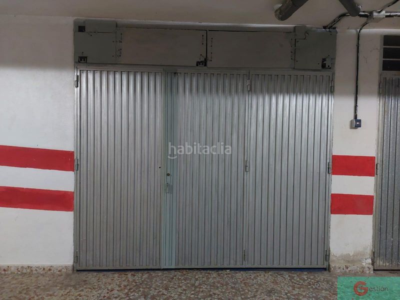 Foto b1b97e29-95d1-47ed-86b5-4e6f1c4ecf55. Piso  en Centro Salobreña