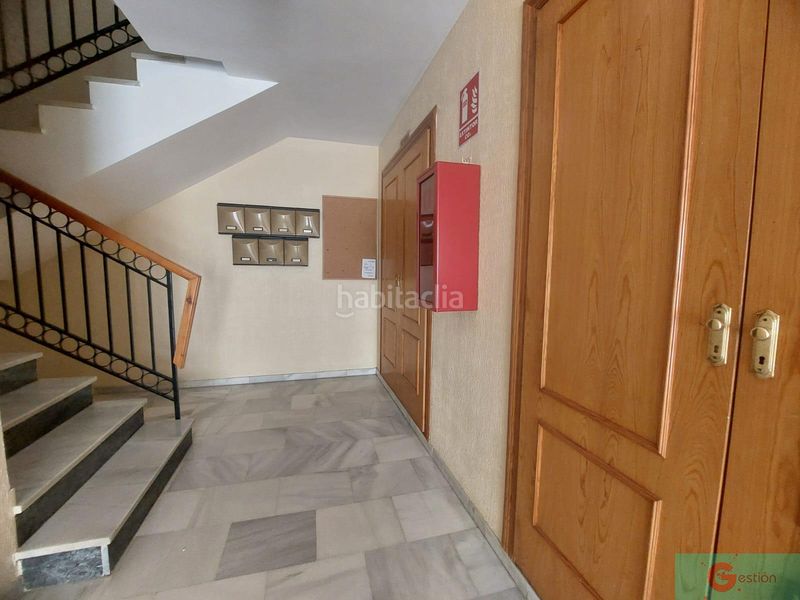 Foto c0b01d39-c138-48e7-bf69-7a18ce788044. Piso  en Centro Salobreña