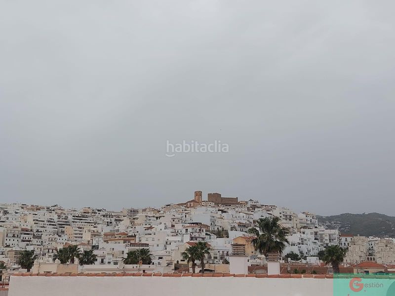 Foto cf4f586c-605b-46cc-9600-7f482778343e. Piso  en Centro Salobreña
