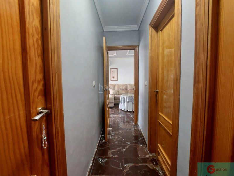 Foto ffbb0314-5345-40cf-8557-2c8a3e6a5d40. Piso  en Centro Salobreña