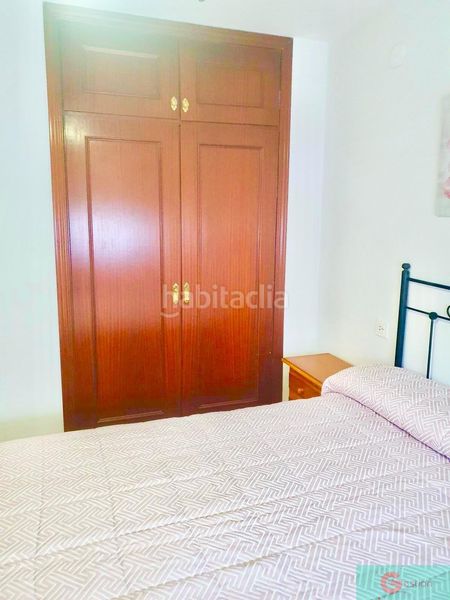 Foto 5700e394-00fa-41ca-a8d4-4ceb10f98973. Apartament amb piscina a Salobreña costa Salobreña