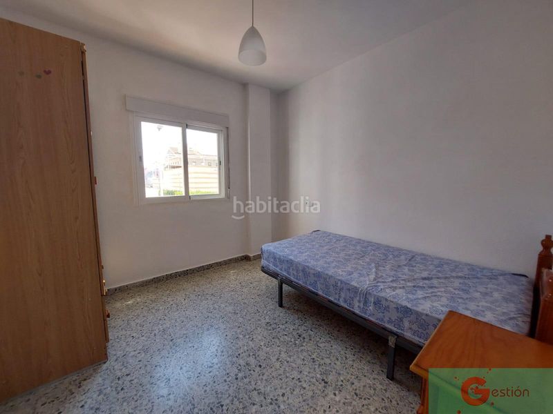 Foto 90a3316e-ce32-4734-8e93-3533826b6c61. Pis a Centro Salobreña