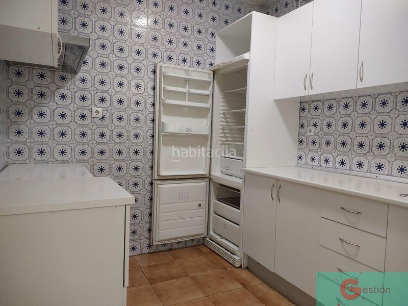 Foto e8eb7e27-8891-4e79-9391-0ee0cb08cc35. Pis a Centro Salobreña
