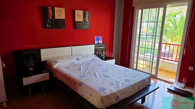 Foto c3f48b85-76d8-4a30-8930-62e15b66f64d. Casa amb aparcament a Castell de Ferro