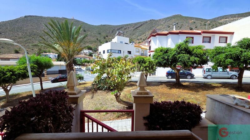 Foto c8d54e33-e132-458a-824e-6b3842aa2274. Casa amb aparcament a Castell de Ferro