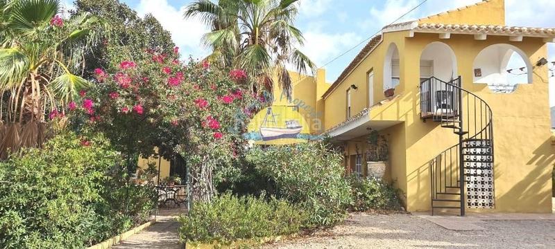 Foto cbdcef1f-2b9d-40cb-b7d9-5dbb7342d86c. Chalet avec chauffage parking piscine dans Perín Cartagena