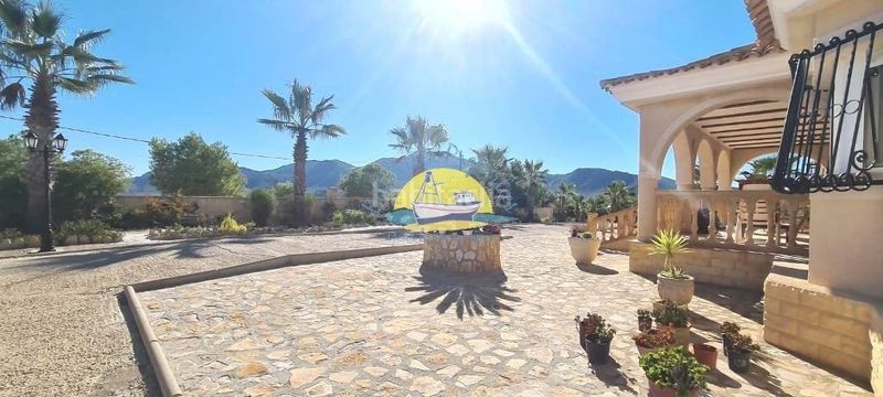 Foto 0a0f0662-f84e-4e38-b431-8e6854923876. Casa amb aparcament piscina a Mazarrón casco urbano Mazarrón