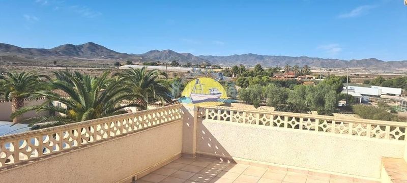 Foto 3ff33c51-0088-471c-b7c3-d3f1e6775d01. Casa amb aparcament piscina a Mazarrón casco urbano Mazarrón