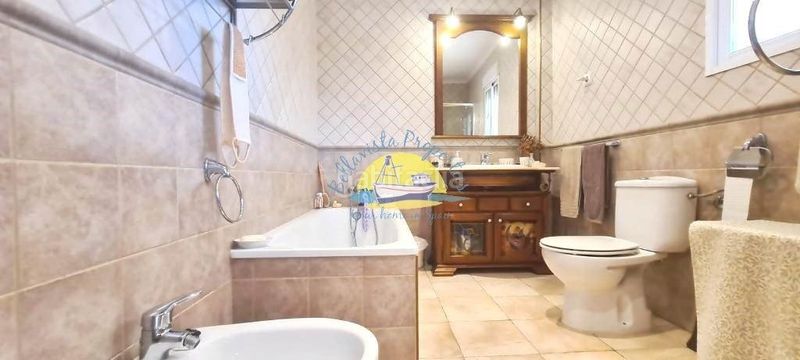 Foto 818a6ae0-9149-4727-a28b-af5f3c516048. Casa amb aparcament piscina a Mazarrón casco urbano Mazarrón