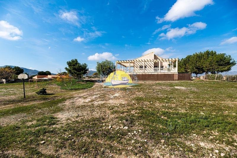 Foto fe8d8b70-542e-423a-9ba9-a859621f0c61. Casa amb aparcament a Mazarrón casco urbano Mazarrón