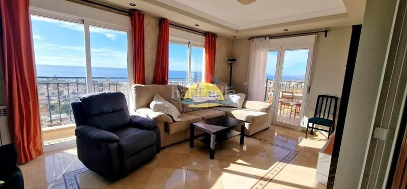 Foto 025e6a80-ab92-4cf9-a246-bda3191f29aa. Chalet dos villas independientes semiadosadas con vistas al mar y piscinas privadas en Mazarrón