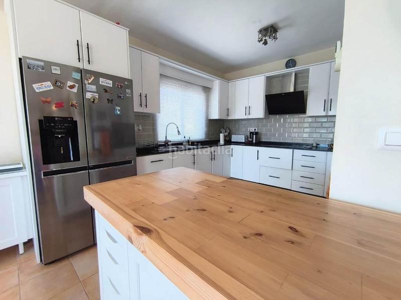 Foto 8e78b8de-b8f3-4dbd-ad5e-f979d0326f0b. Chalet mit parking pool in Perín Cartagena