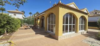 Chalet à Mazarrón Casco Urbano. Encantador chalet en venta en mazarrón country club