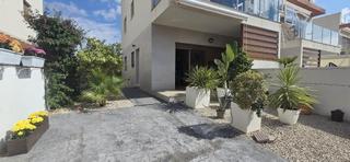 Piano terra in El Alamillo. Fantástico apartamento moderno a solo 200 m del mar con vistas a