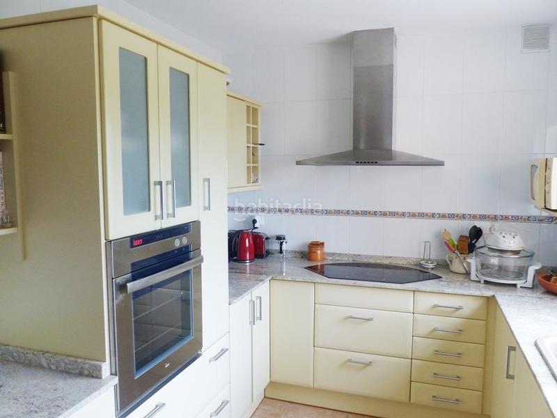 Foto ff86f338-b320-443c-a798-aeb75ecb85c4. Casa con parcheggio piscina in Totana