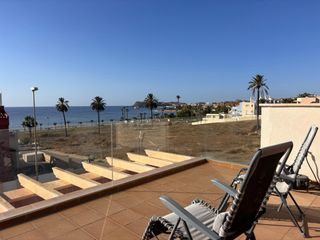 Apartament  Calle cabo de oropesa-alamillo. Apartamento con solárium, barbacoa, piscina comunitaria y vistas