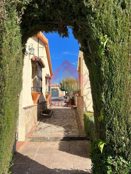 Foto 2c49639c-1674-4356-8449-4797fe19edb7. Casa se vende finca a 5 min . en Partidas Norte Ronda