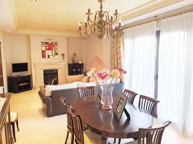 Foto 7bdaa8d9-07e5-4e61-b45a-f39a1f2cfff4. House with heating parking pool in San Rafael Ronda