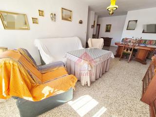 Flat en Centro. Venta a un paso de la calle de la bola!