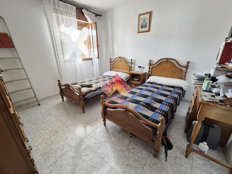 Foto 0c95b4cc-5cfa-4ee3-8eb6-c9d15b2a0be9. Casa amplia casa en el barrio de San Francisco en Ronda