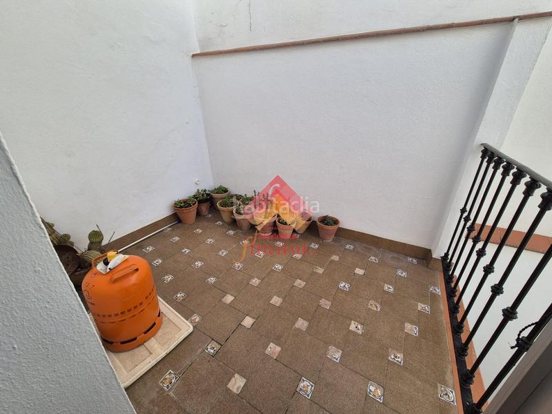 Foto f452ff2d-4527-4d17-b7ed-132e6289af0c. Casa amplia casa en el barrio de San Francisco en Ronda