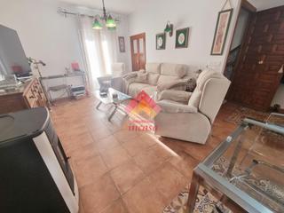 Maison à Centro. Rebajada de precio, antes 299.000!!