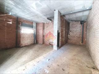 Location Local commercial à Casco Histórico. Local con posibilidad  de alquilarse reformado!!