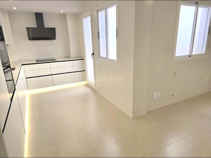 Foto 08c53bed-95a3-4725-86b8-e2c18cfff1c9. Casa amb aparcament a Centro Ronda