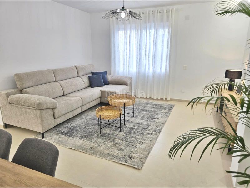 Foto 5b606f45-b383-4372-bf01-ce949fee96a2. Casa amb aparcament a Centro Ronda