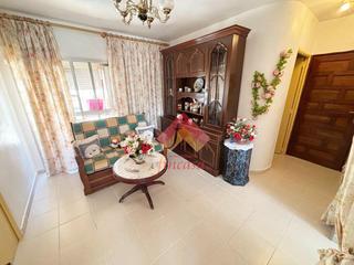 Flat en San Cristbal. Piso en zona de avenida de mlaga