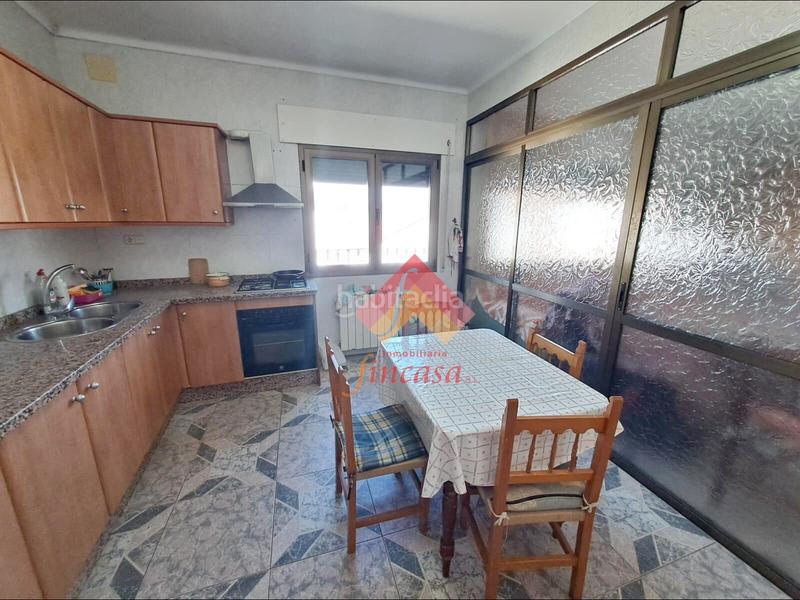 Foto 092645de-b0e2-4a27-9243-a668d0d1cbd4. Casa amb aparcament a Montejaque