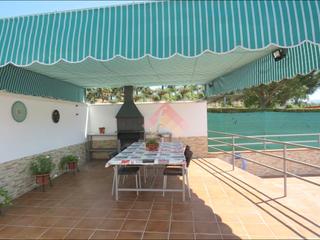 Casa a Casco Histórico. Estupenda casa de campo con piscina