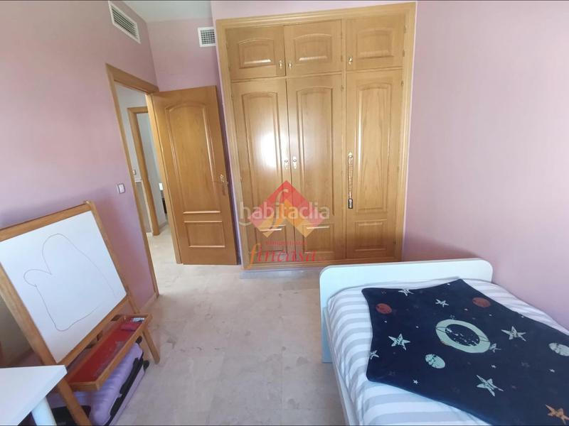 Foto 8f5c535f-b02f-4299-be61-69b17e5b0571. Casa amb calefacció aparcament a La Planilla Ronda