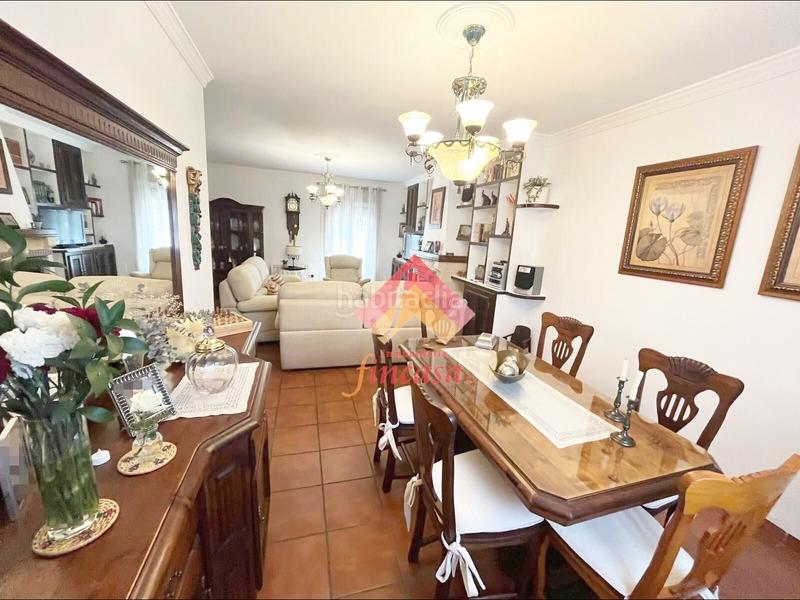 Foto 16ebef78-3331-48fa-8054-1c7d87869f73. Haus mit heizung in La Planilla Ronda