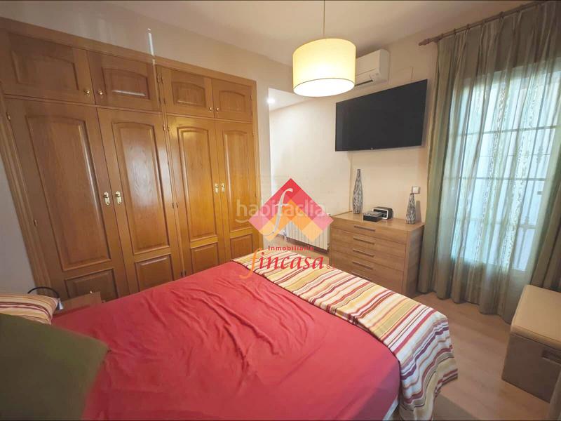 Foto a68888e1-7e0b-473c-b30e-035373abeaf5. Casa aparellada amb aparcament piscina a La Planilla Ronda