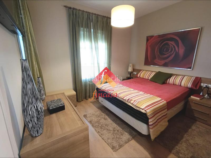 Foto ddad3fc8-47d5-469b-a93f-439c1190d911. Casa aparellada amb aparcament piscina a La Planilla Ronda