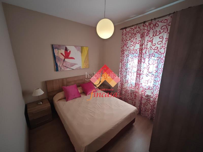 Foto e1a21062-303e-46be-9b58-d098675f0385. Casa aparellada amb aparcament piscina a La Planilla Ronda