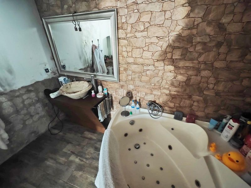 Foto c39ad86c-e19d-42b9-90cb-d4a9d045324c. Casa a Benaoján