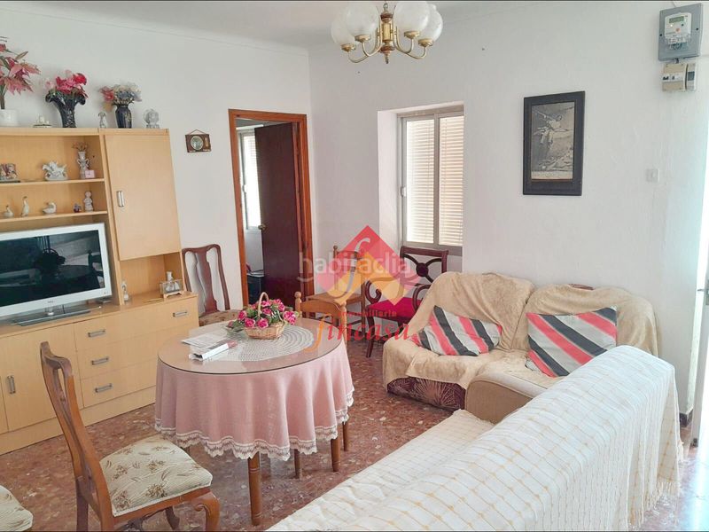 Foto f4d1d8fa-53a0-4ab8-8243-d30b7e2d52b8. Casa a Benaoján