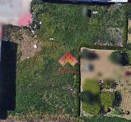 Gewerbliches Grundstück in Arriate. Terreno industrial en arriate