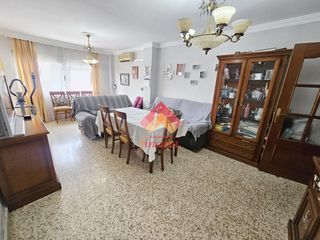 Pis a San Cristóbal. Piso en zona de la harinera